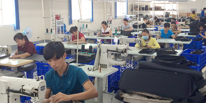 提携工場の生産現場（全体）